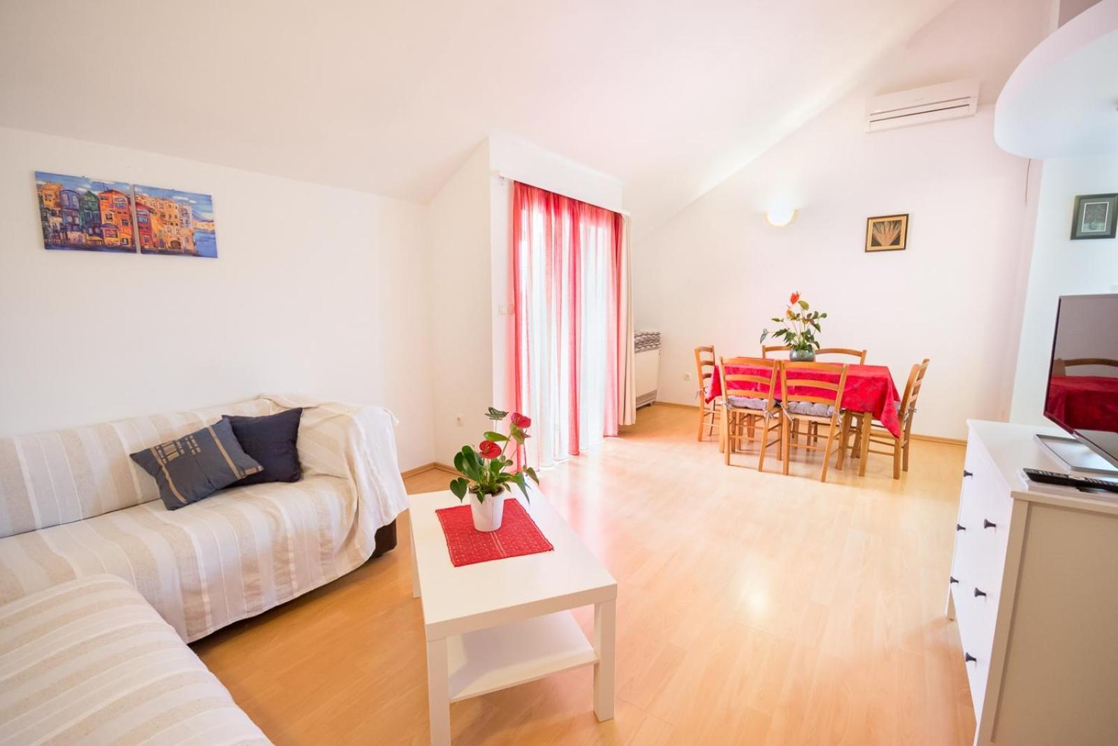 Apartments With A Parking Space Njivice, Krk - 5427 الغرفة الصورة