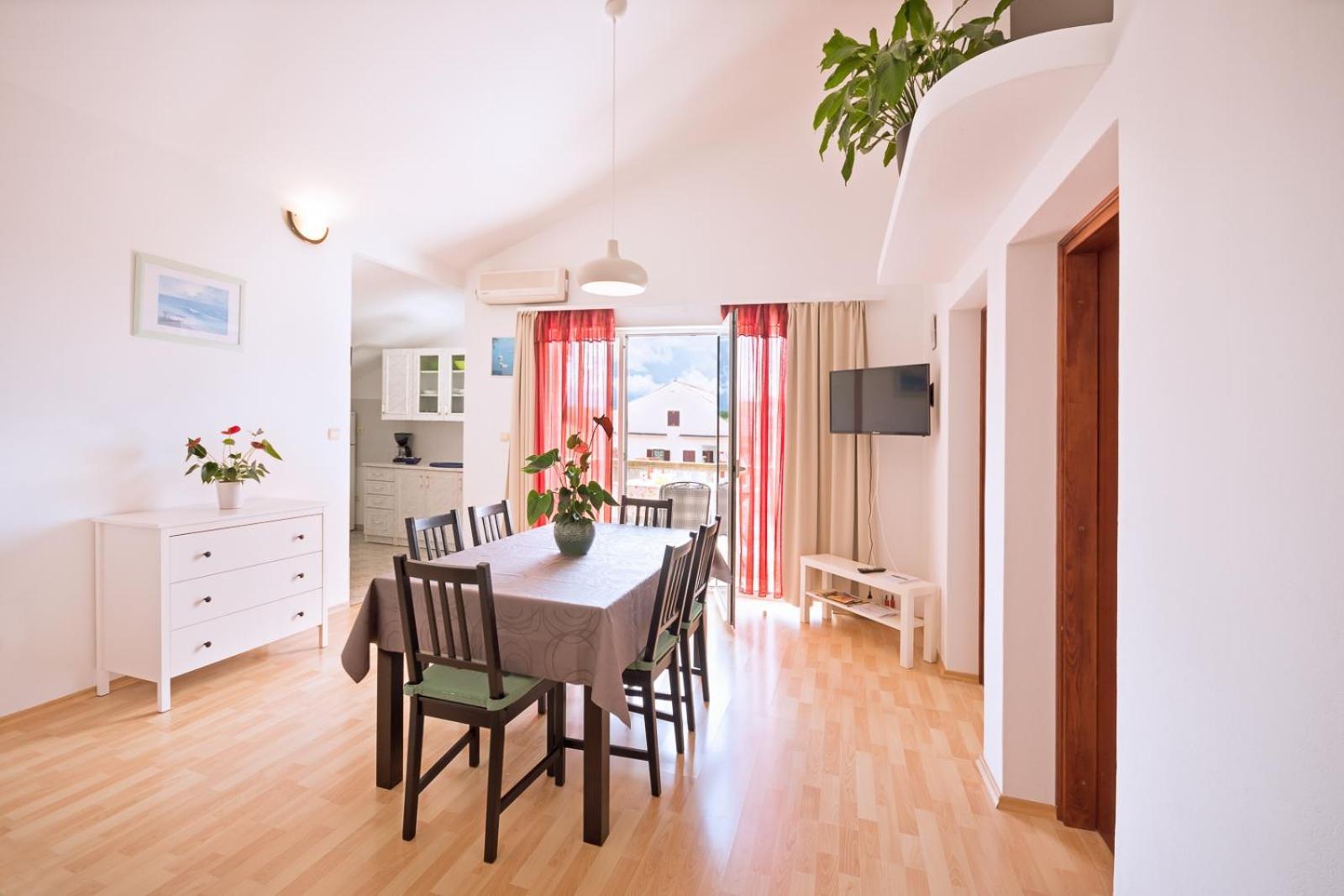 Apartments With A Parking Space Njivice, Krk - 5427 الغرفة الصورة